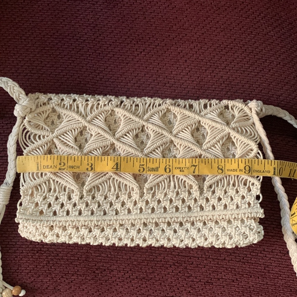 Elegant Cream Macramé Boho Crossbody Shoulder Bag with Beaded Tassels Zip Close - Picture 7 of 11